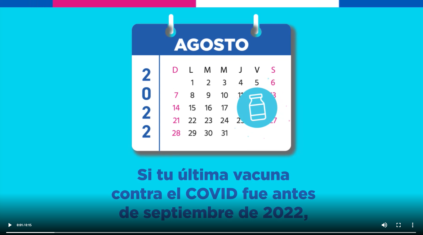 A calendar page for August 2022 with Spanish text reading, "if your last COVID vaccine was before September,"